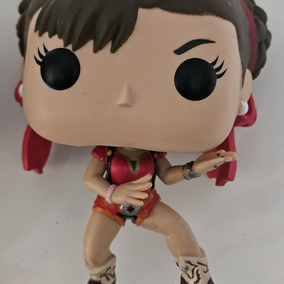 Funko Pop Captain Marvel Vs. Chun Li Gamerverse Hot Top Exclusive Figure Bundle - Picture 2 of 6